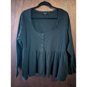 Torrid 3x Black Scoop Neck  1/4 Button Up Babydoll Shirt